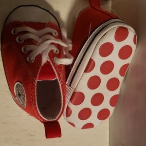 Itaar crib shoes